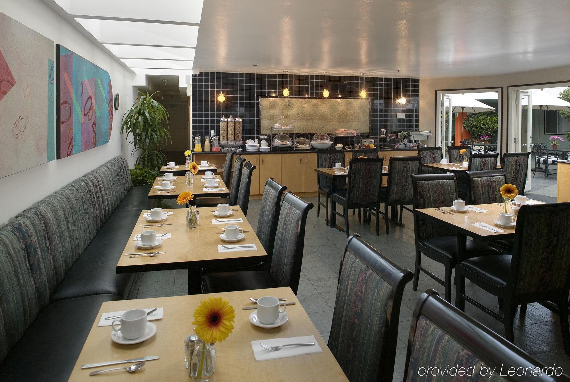 Quality Inn Cambridge Restaurant bilde